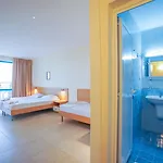 Delfin 3* Солнечный берег