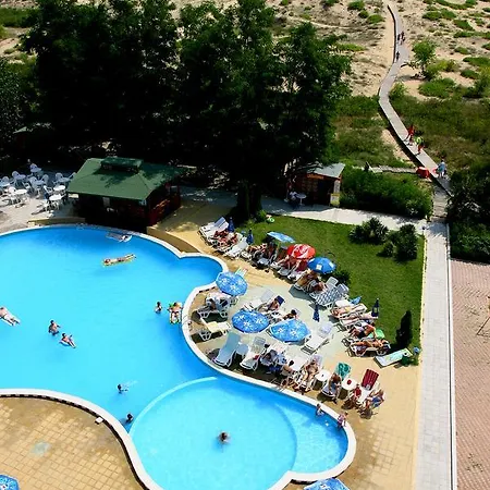 Delfin 3*