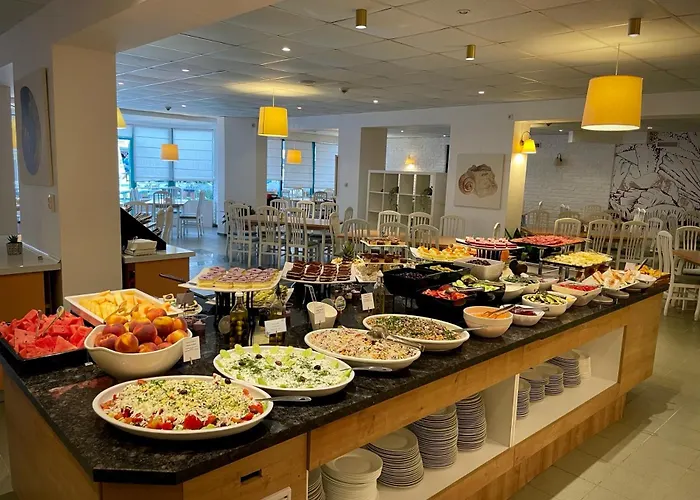 Отель Delfin 3*